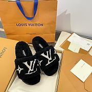 Bagsaaa Louis Vuitton Paseo Shearling Slippers Black - 1