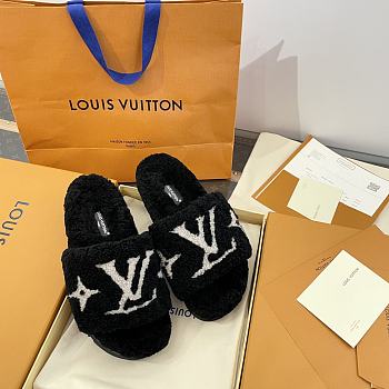 Bagsaaa Louis Vuitton Paseo Shearling Slippers Black