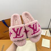 Bagsaaa Louis Vuitton Paseo Shearling Slippers Pink - 1