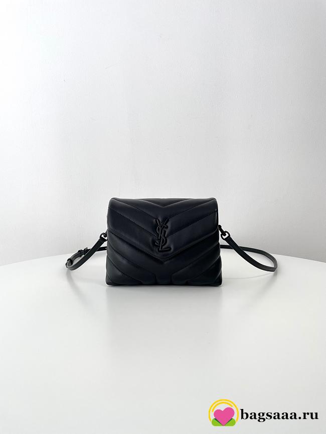 Bagsaaa YSL Toy Loulou In Quilted Leather 678401 Black - 20 x 14 x 7.5 cm - 1