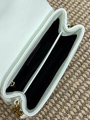 Bagsaaa YSL Toy Loulou In Quilted Leather 678401 White - 20 x 14 x 7.5 cm - 2