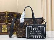 Bagsaaa Louis Vuitton M12099 Neverfull Bandoulière Inside Out BB - 24 x 14 x 9 cm - 1