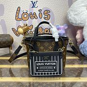 Bagsaaa Louis Vuitton M12099 Neverfull Bandoulière Inside Out BB - 24 x 14 x 9 cm - 2