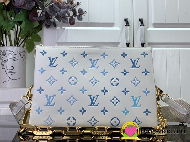 Bagsaaa Louis Vuitton M11225 Coussin PM White/Blue - 26 x 20 x 12 cm - 1