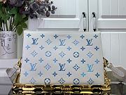 Bagsaaa Louis Vuitton M11225 Coussin PM White/Blue - 26 x 20 x 12 cm - 1