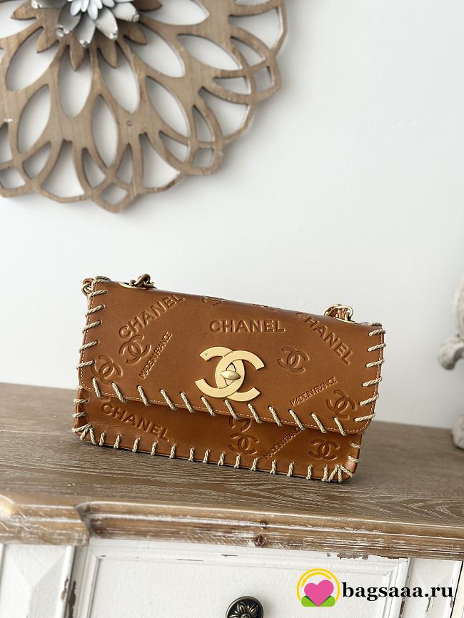 Bagsaaa Chanel Timeless Vintage Brown - 25x6x14 cm - 1