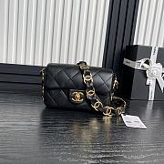 Bagsaaa Chanel Small Flap Bag AS5174 Black - 14 × 21 × 7 cm - 1