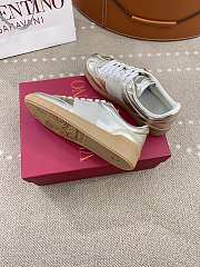 Bagsaaa Valentino Upvillage Trainer In Laminated Calfskin With Nappa Calfskin Leather Band - 3