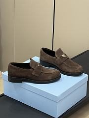 Bagsaaa Prada Suede loafers dark brown - 3