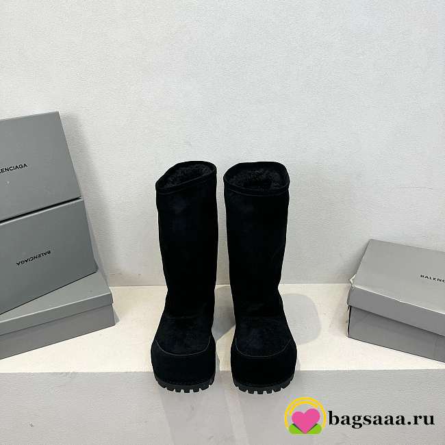 Bagsaaa Balenciaga Alaska Fur High Boot in black - 1