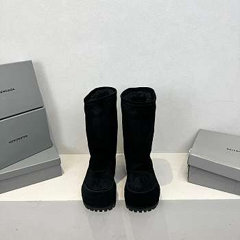 Bagsaaa Balenciaga Alaska Fur High Boot in black