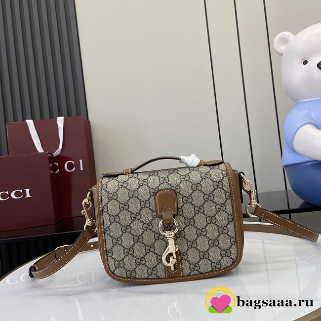 Bagsaaa Gucci GG Emblem mini shoulder bag 815211 - 20 x 14 x 8 cm - 1