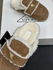 Bagsaaa Prada Suede and shearling slippers brown - 2