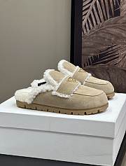 Bagsaaa Prada Suede and shearling slippers beige - 1