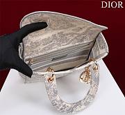 Bagsaaa Dior Medium Dioriviera Lady D-Lite Bag Gray Toile de Jouy Embroidery - 24 x 21 x 12 cm - 2