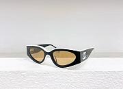 Bagsaaa Chanel Cat Eye Sunglasses Black & White - Lenses: Beige - 1