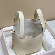 Bagsaaa Hermes Picotin Lock 22 Ivory Togo & Gold - 3