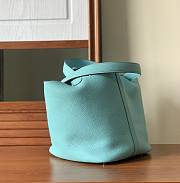 Bagsaaa Hermes Picotin Lock 22 Light Blue Togo & Silver - 4