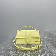 Bagsaaa Jacquemus The Bambino Small flap bag light yellow - 18x9cm - 1