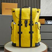 Bagsaaa Louis Vuitton M25016 Christopher MM Yellow - 44 x 12.5 x 38 cm - 1