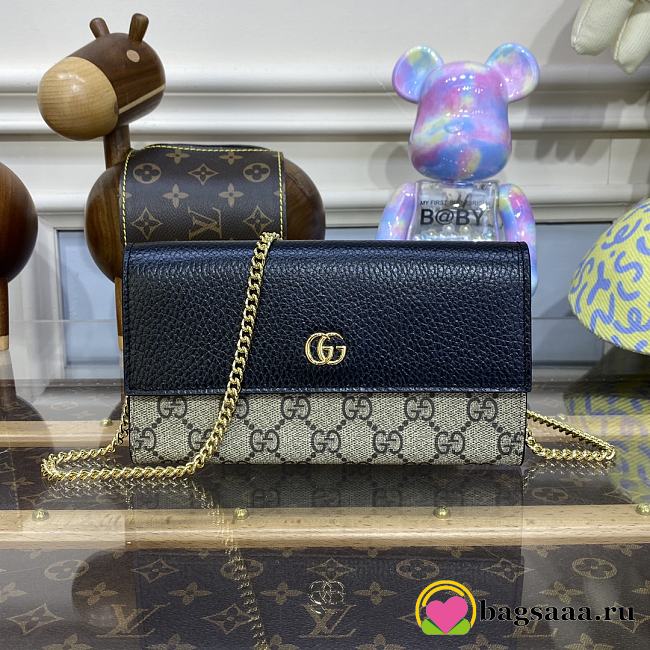 Bagsaaa Gucci GG Marmont bi-color chain wallet 546585 - 19 cm - 1