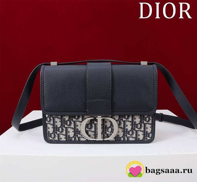 Bagsaaa Dior 30 Montaigne Bag Blue Dior Oblique Jacquard and Smooth Calfskin - 24 x 17 x 8 cm - 1