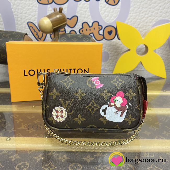 Bagsaaa Louis Vuitton M12205 Mini Pochette Accessoires Candy Red - 10.5 x 4 x 15.5 cm - 1