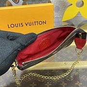 Bagsaaa Louis Vuitton M12205 Mini Pochette Accessoires Candy Red - 10.5 x 4 x 15.5 cm - 4