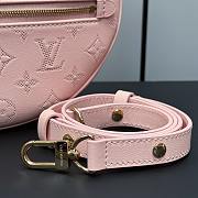 Bagsaaa Louis Vuitton M11279 Loop Jasmine Pink - 13 x 6 x 23 cm - 4