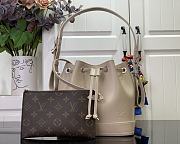 Bagsaaa Louis Vuitton M12848 Noé BB Beige - 20 x 15 x 20 cm - 1