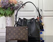 Bagsaaa Louis Vuitton M12847 Noé BB Black - 20 x 15 x 20 cm - 1