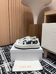 Bagsaaa Dior Walk'n'Dior Platform Sneaker White and Deep Blue Embroidered Cotton - 1