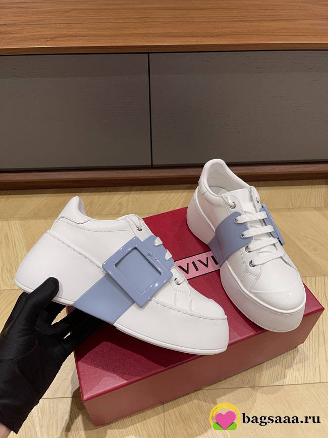 Bagsaaa Roger Vivier Viv' Skate Sneakers in leather & blue - 1