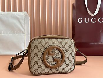 Bagsaaa Gucci Blondie mini shoulder bag 820429 - 21x15,5x8 cm