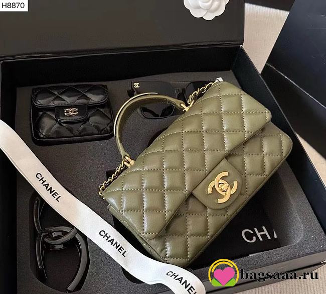 Bagsaaa Chanel Mini Flap Bag with Top Handle gold-tone metal olive green - 21cm - 1