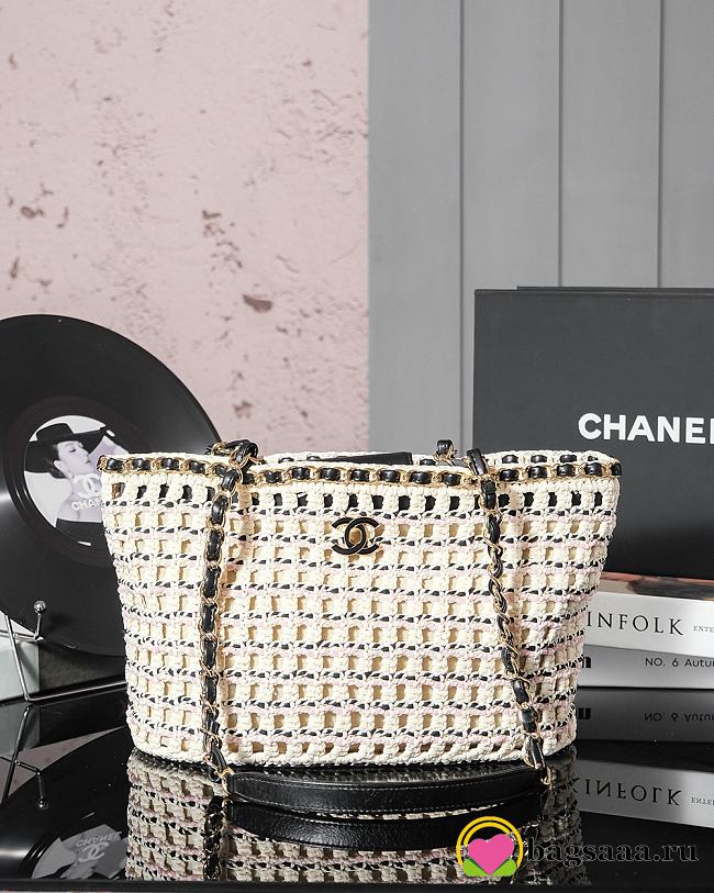 Bagsaaa Chanel Small Tote Beige & Black Cotton Crochet AS5235 -  21 x 33 x 11cm - 1