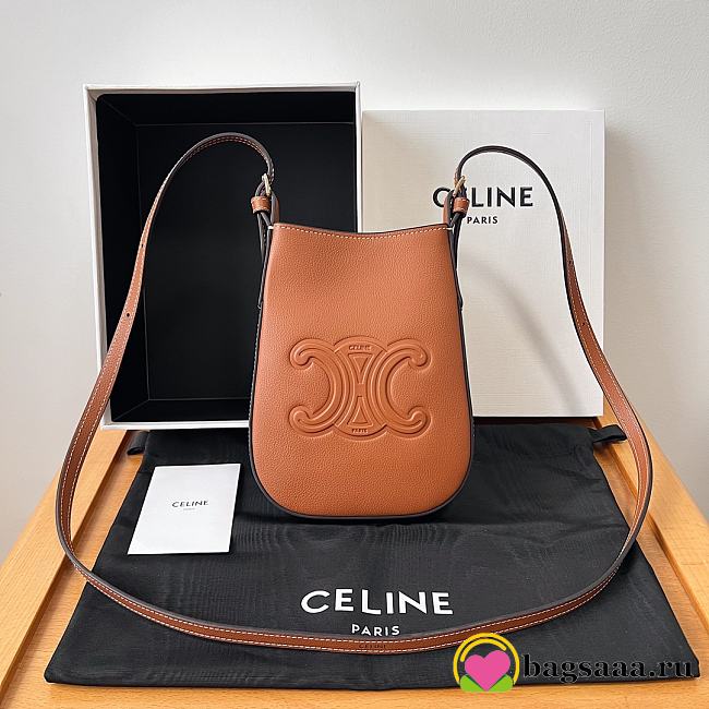 Bagsaaa Celine Phone Pouch Heloise In Supple Calfskin Brown - 15 x 19.2 x 3 CM - 1