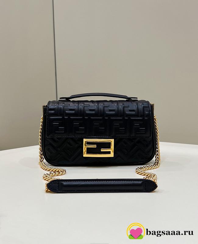 Bagsaaa Fendi Baguette Chain Midi Black nappa leather bag - 24x7x14.5 cm - 1