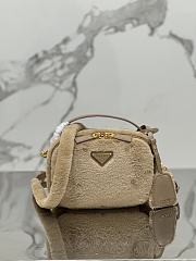 Bagsaaa Prada Odette Shearling Mini Bag 1BH208 - 19.5x13x6cm - 1