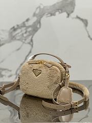 Bagsaaa Prada Odette Shearling Mini Bag 1BH208 - 19.5x13x6cm - 2