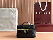 Bagsaaa Gucci GG Emblem super mini bag black 815949 - 20x12x5 cm - 1