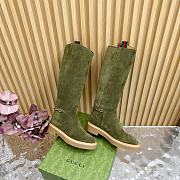 Bagsaaa Gucci Women's slim Horsebit boot green suede - 2