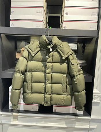 Bagsaaa Moncler Olive Green Puffer Jacket