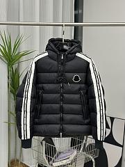 Bagsaaa Moncler stripe-detail padded jacket black - 1