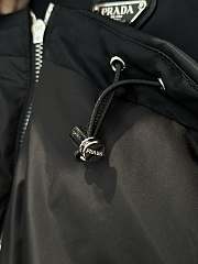 Bagsaaa Prada Re-Nylon down jacket black - 2