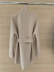 Bagsaaa Hermes Cashmere coat beige - 2