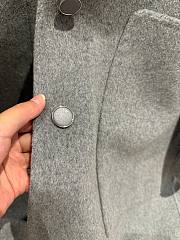 Bagsaaa Hermes Cashmere wrap coat gray - 2