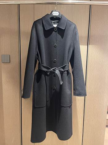 Bagsaaa Hermes Cashmere wrap coat black