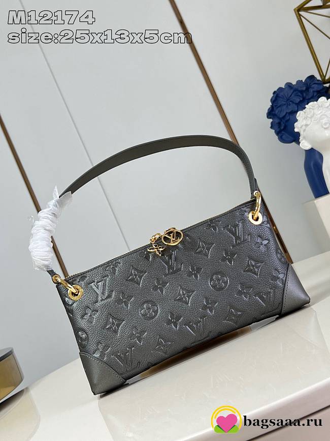 Bagsaaa Louis Vuitton M12174 Pochette Sèvres Metal color - 13 x 5 x 25.5 cm - 1