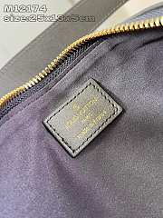 Bagsaaa Louis Vuitton M12174 Pochette Sèvres Metal color - 13 x 5 x 25.5 cm - 4